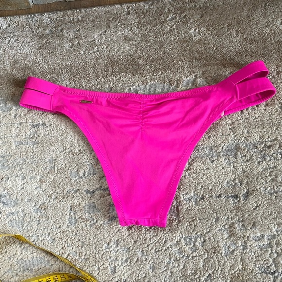 Victoria’s Secret The Itsy Hot Pink Bikini Bottoms Cut Out Sides Mid Rise: Large - Picture 6 of 7